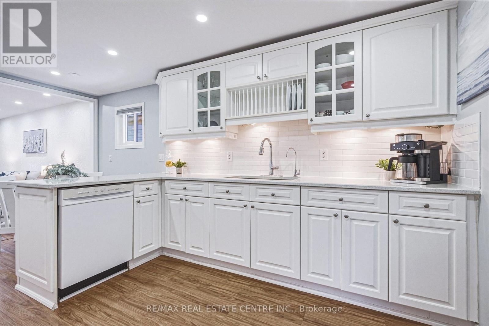 414 Woods Lane, Cambridge, Ontario  N3H 5J4 - Photo 11 - X13836898