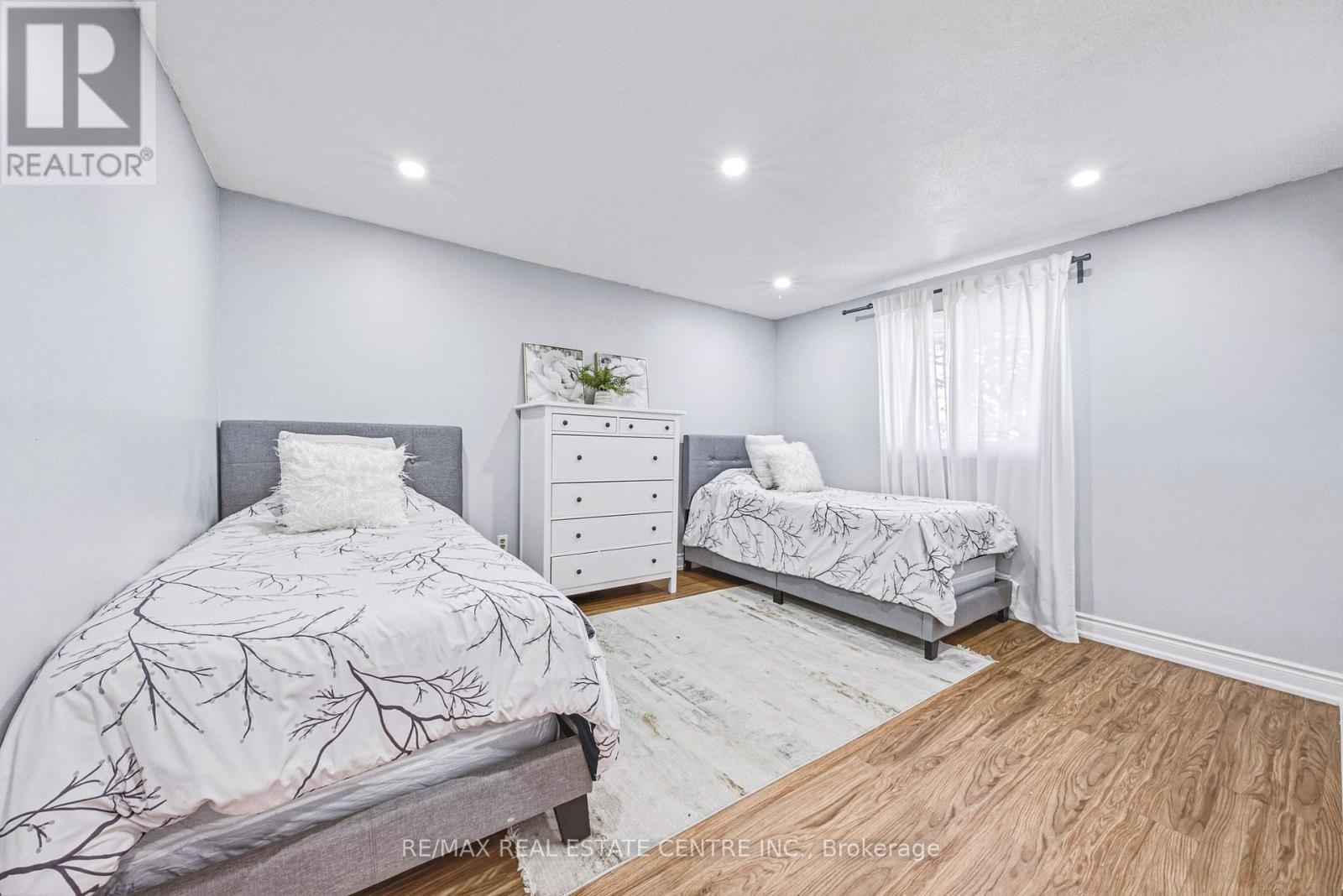 414 Woods Lane, Cambridge, Ontario  N3H 5J4 - Photo 13 - X13836898