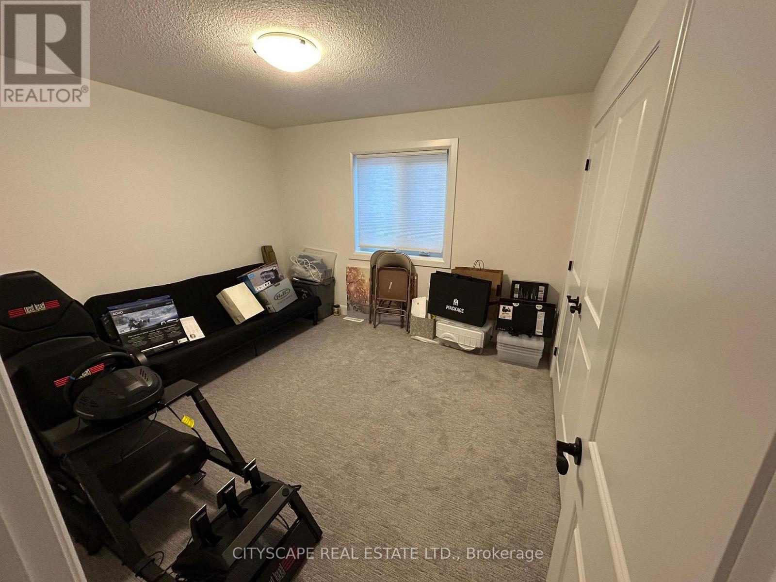 3821 Ayrshire Avenue, London South, Ontario  N6B 1W3 - Photo 13 - X13836976