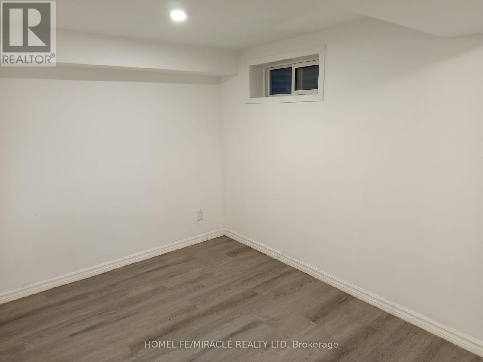 123 Mooregate Crescent, Kitchener, Ontario  N2M 2E9 - Photo 9 - X13836980