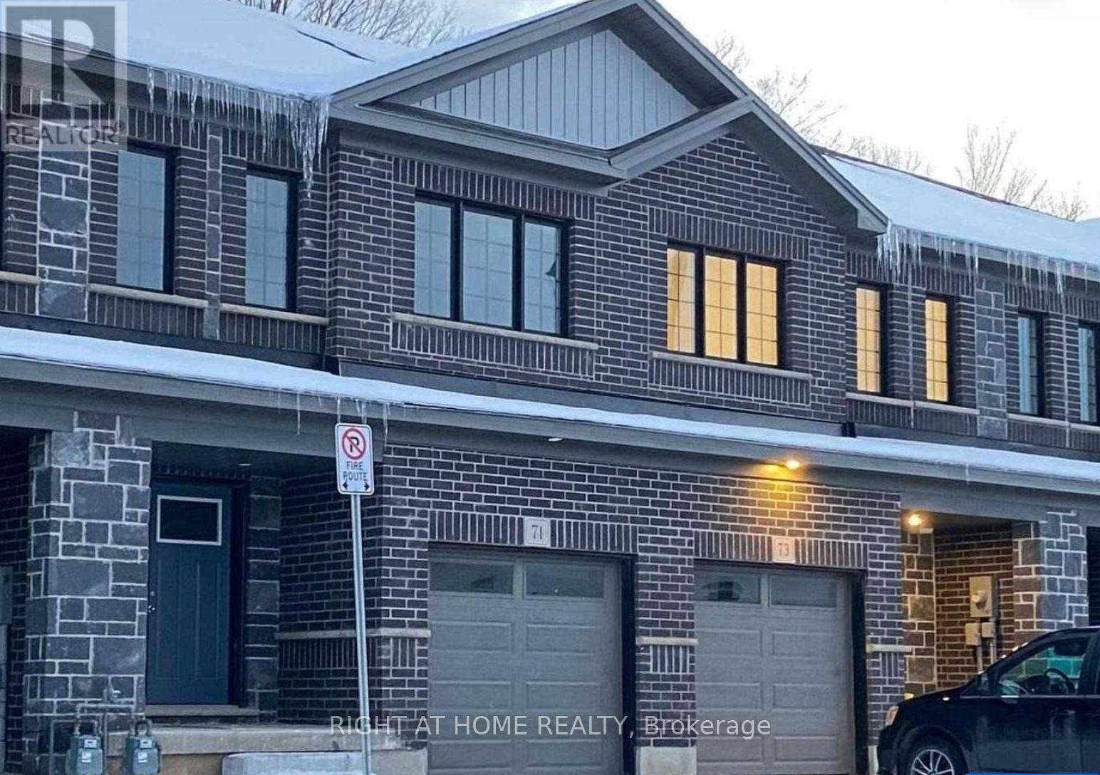 71 WOODEDGE CIRCLE, Kitchener, Ontario