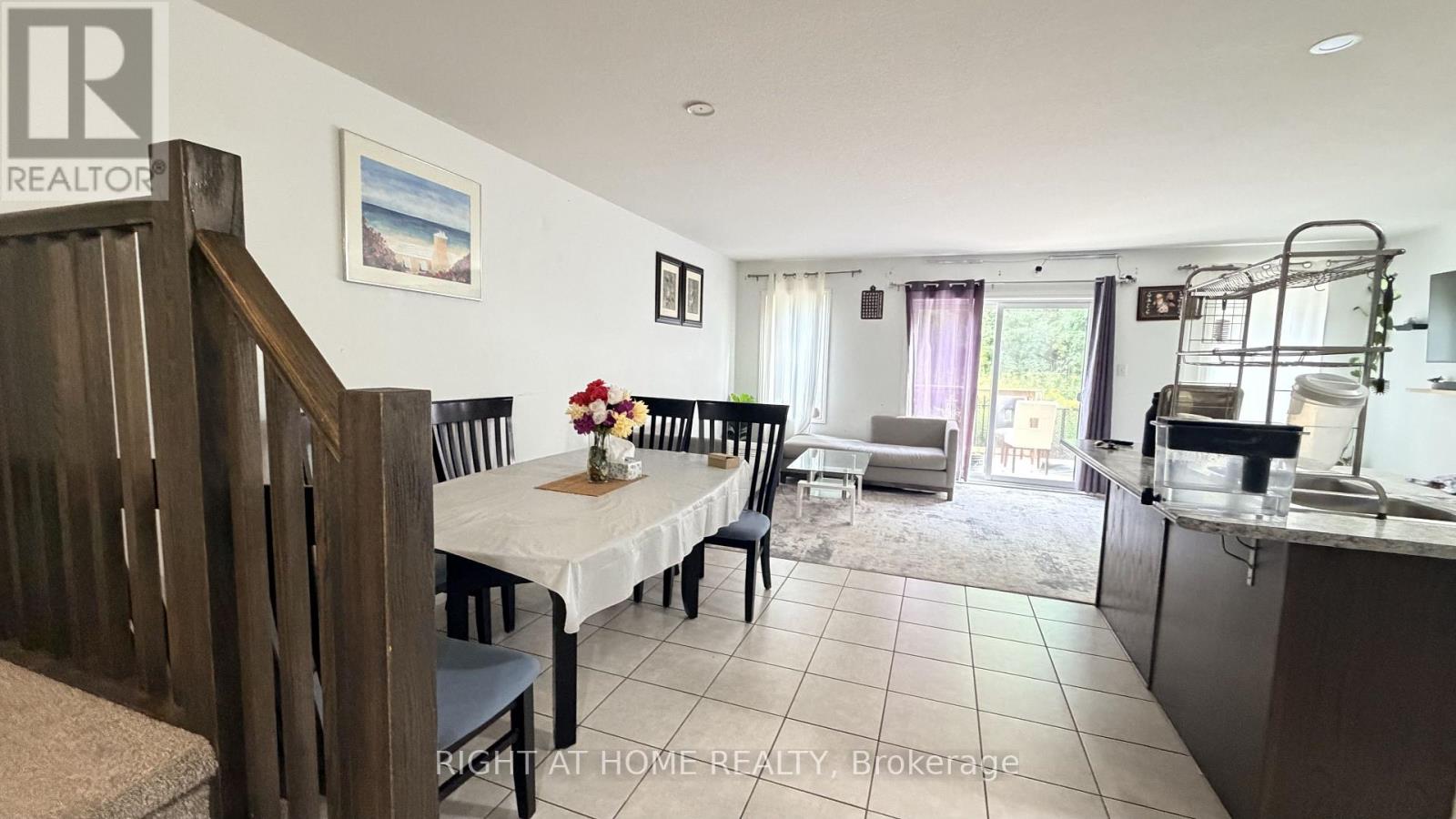 71 Woodedge Circle, Kitchener, Ontario  N3P 0R8 - Photo 7 - X13836986