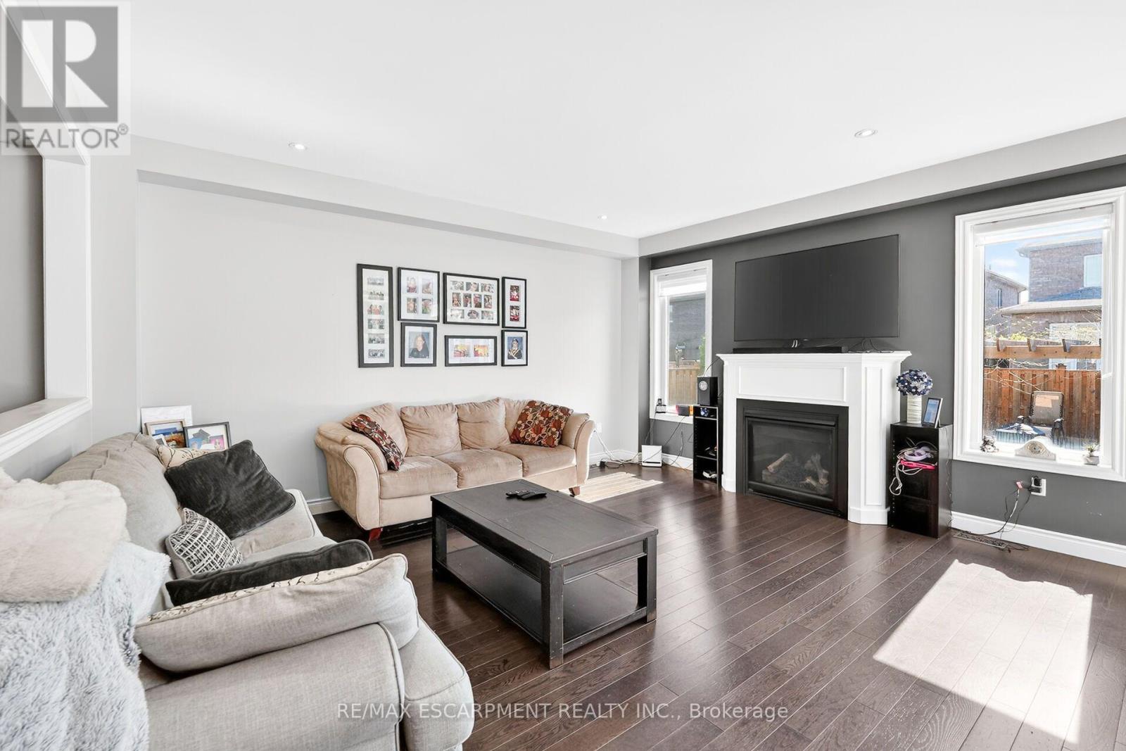 82 Chaumont Drive, Hamilton, Ontario  L8J 0J8 - Photo 13 - X13837068