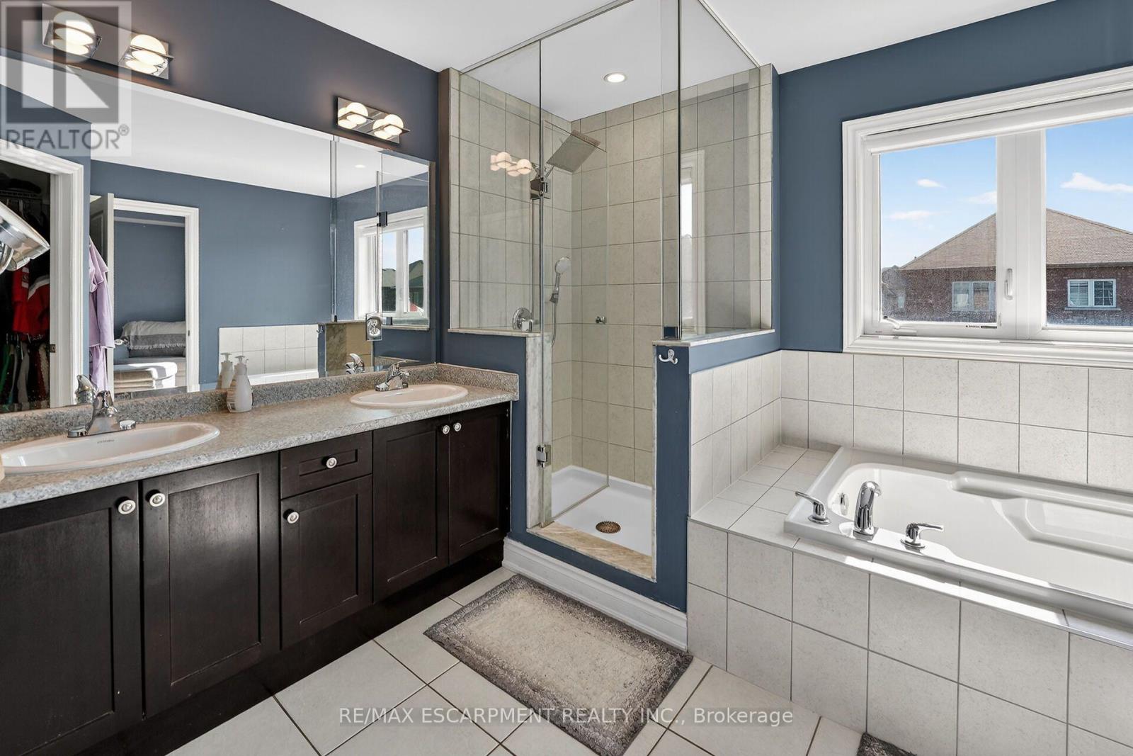 82 Chaumont Drive, Hamilton, Ontario  L8J 0J8 - Photo 23 - X13837068