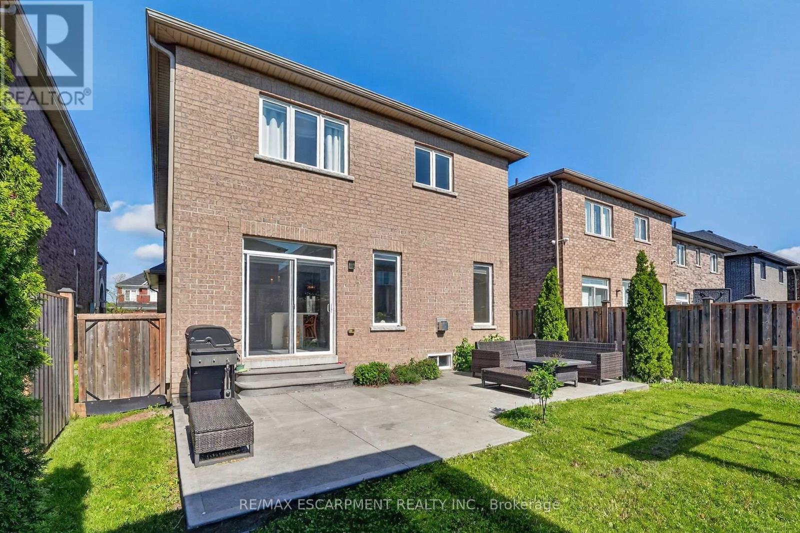 82 Chaumont Drive, Hamilton, Ontario  L8J 0J8 - Photo 34 - X13837068
