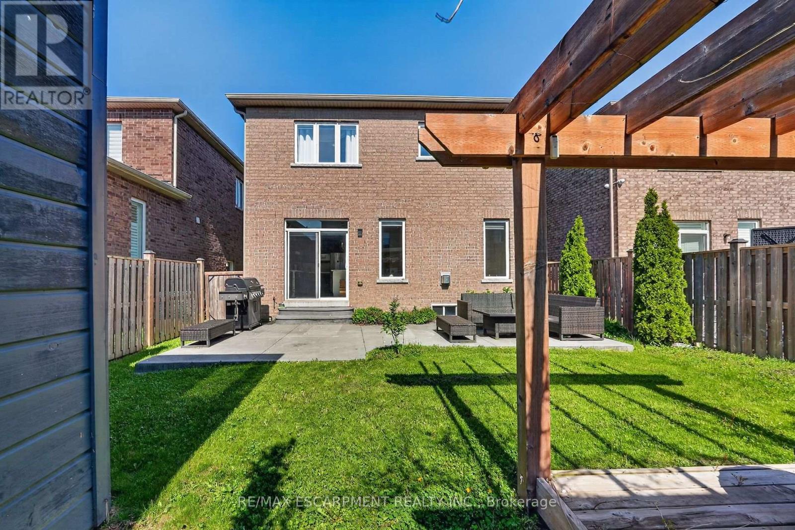 82 Chaumont Drive, Hamilton, Ontario  L8J 0J8 - Photo 35 - X13837068