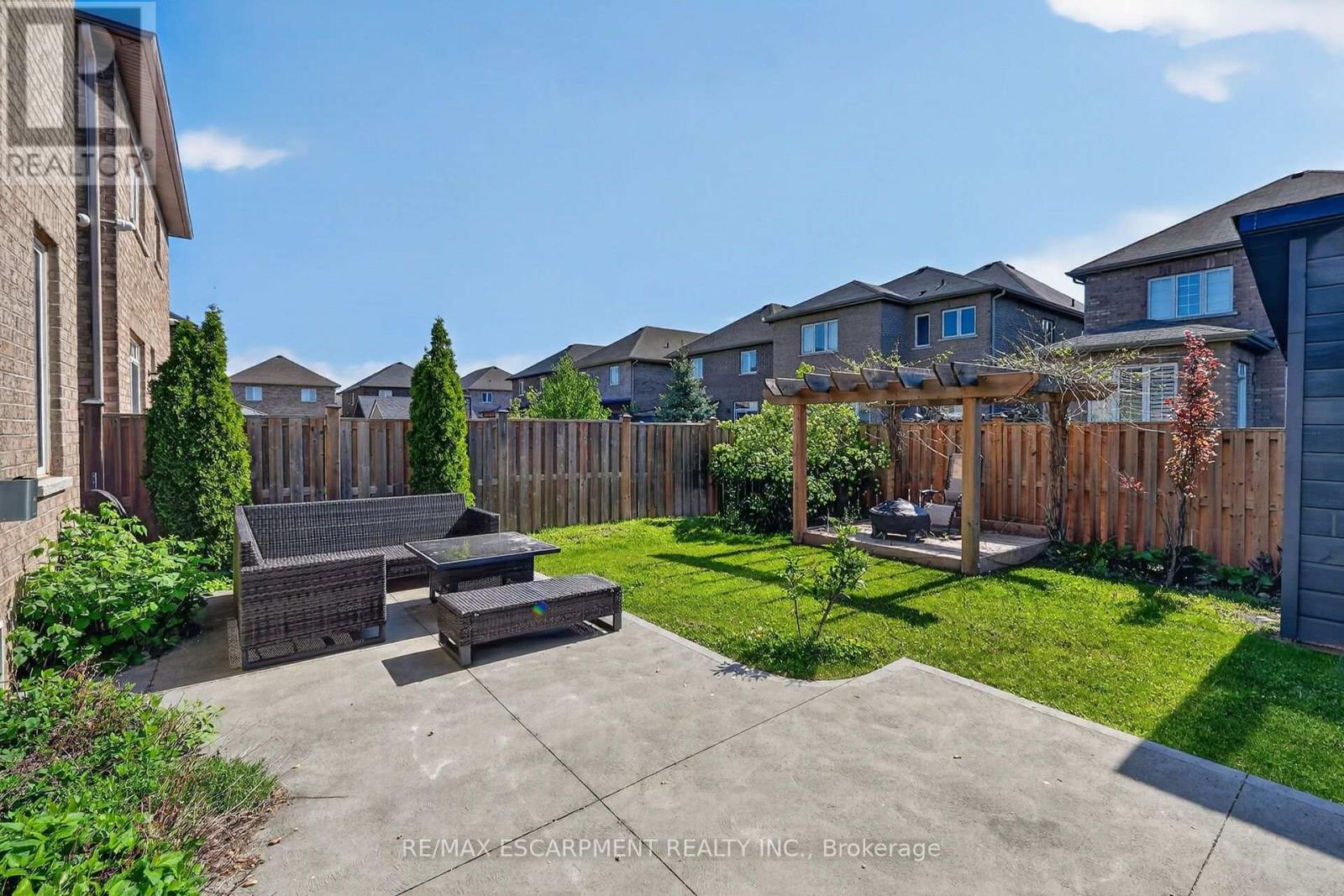 82 Chaumont Drive, Hamilton, Ontario  L8J 0J8 - Photo 37 - X13837068