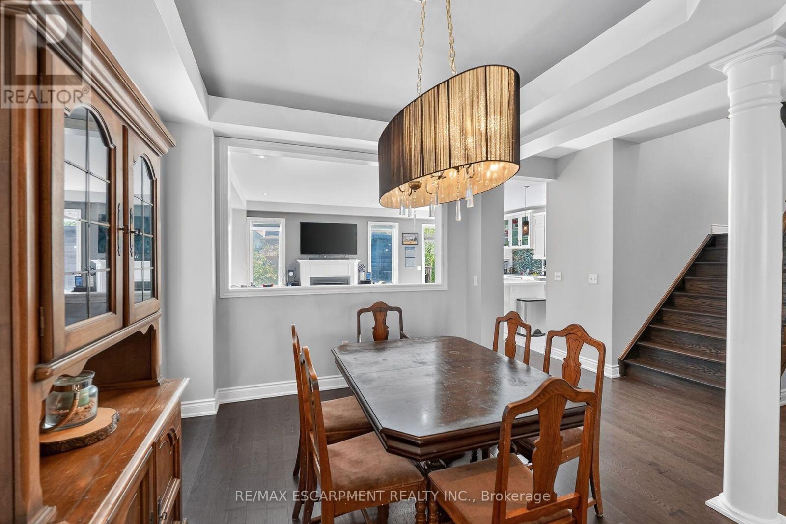 82 Chaumont Drive, Hamilton, Ontario  L8J 0J8 - Photo 8 - X13837068