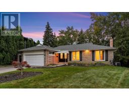 22 BRUCEDALE CRESCENT, Toronto, Ontario
