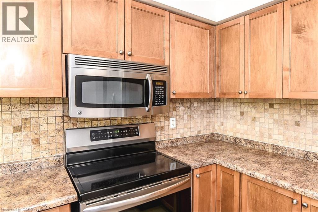 37 Cornerstone Drive, 10th Line Shore, Ontario  L8J 0A1 - Photo 11 - 40866855