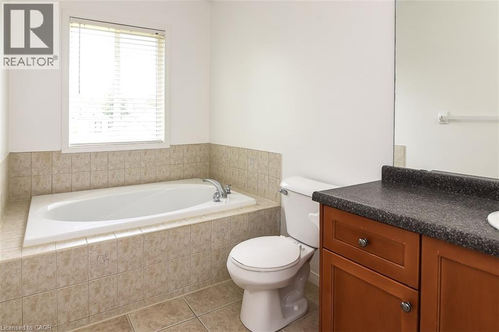 37 Cornerstone Drive, 10th Line Shore, Ontario  L8J 0A1 - Photo 26 - 40866855