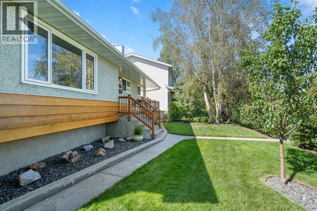 8343 48 Avenue Nw, Calgary, Alberta  T3B 2A9 - Photo 42 - A2343521