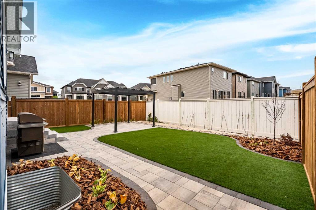 13 Bayview Mews SW