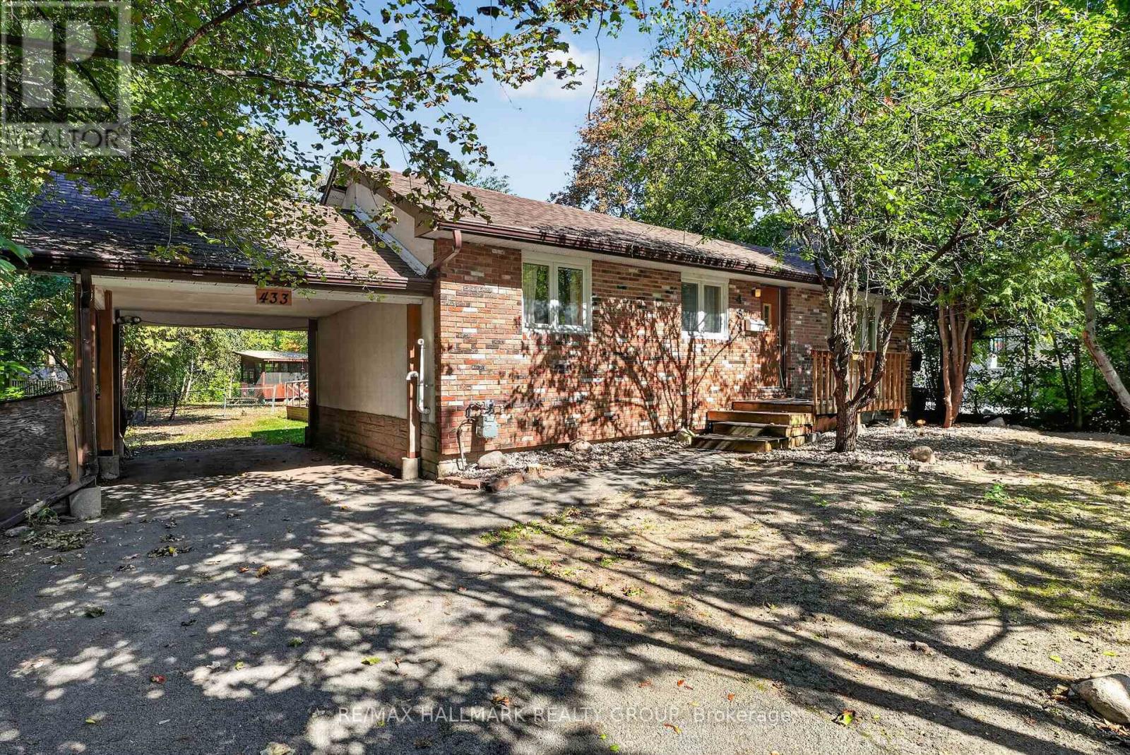433 PLEASANT PARK ROAD, Ottawa, Ontario