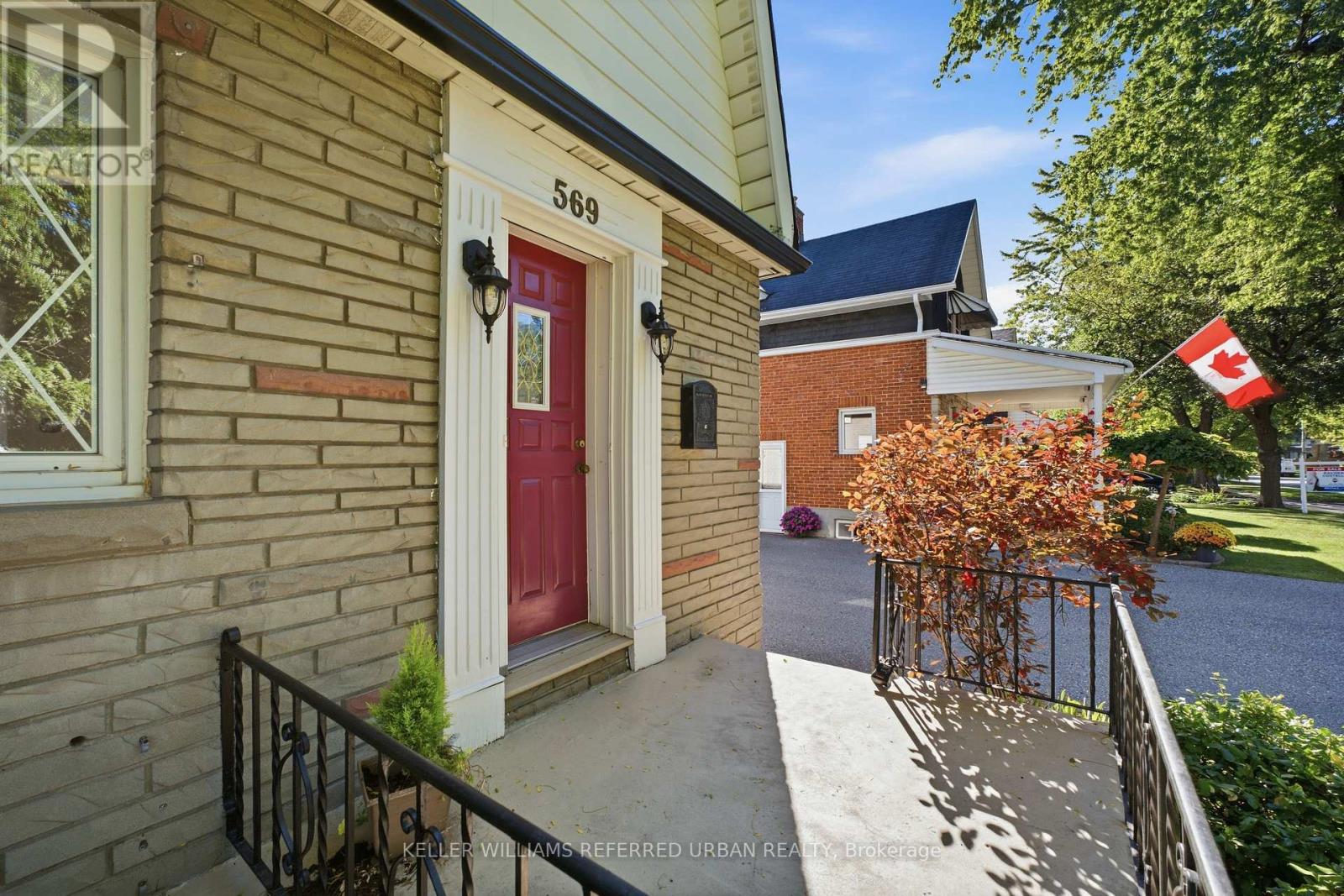 569 Masson Street, Oshawa, Ontario  L1G 5A2 - Photo 3 - E13837112