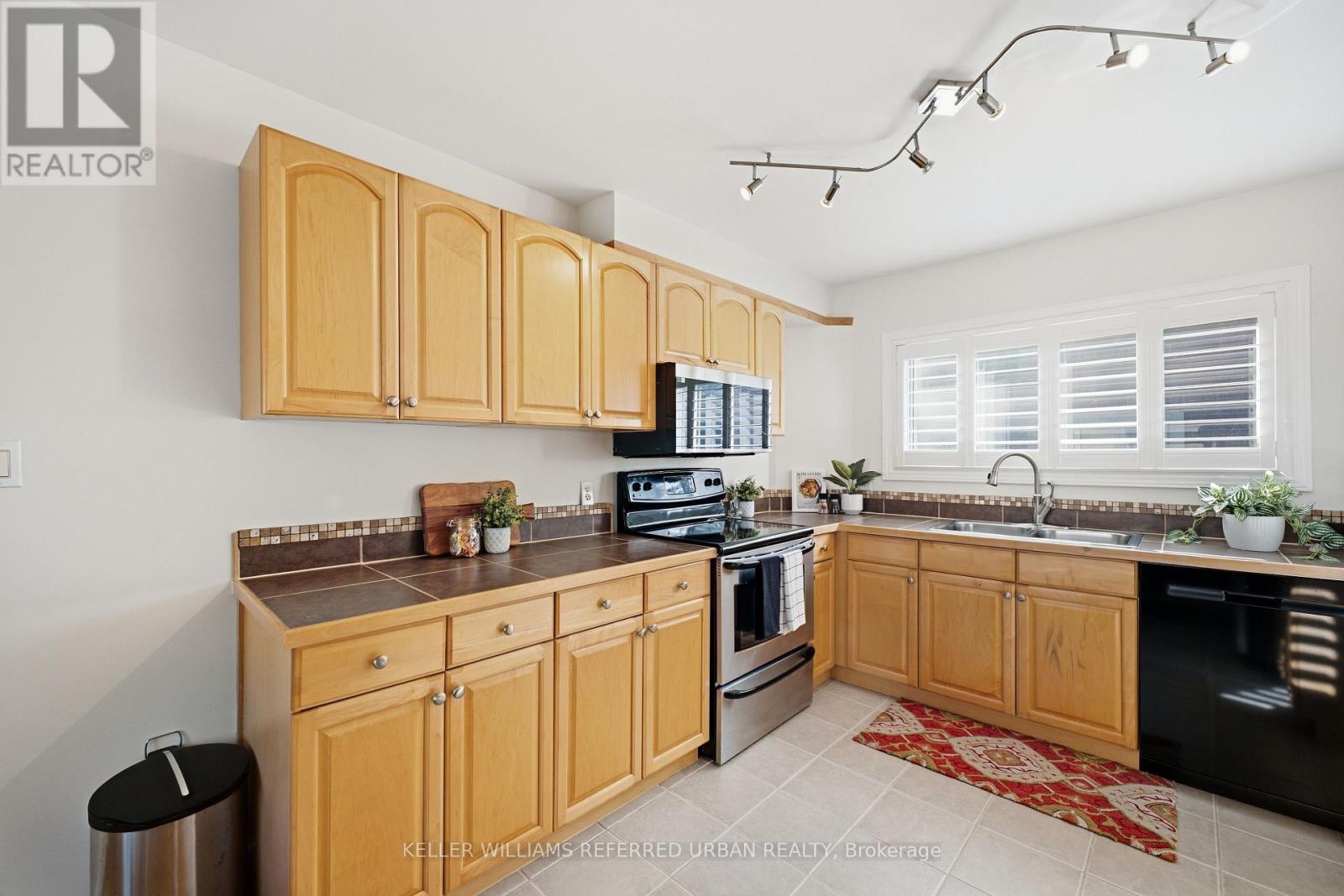 569 Masson Street, Oshawa, Ontario  L1G 5A2 - Photo 49 - E13837112