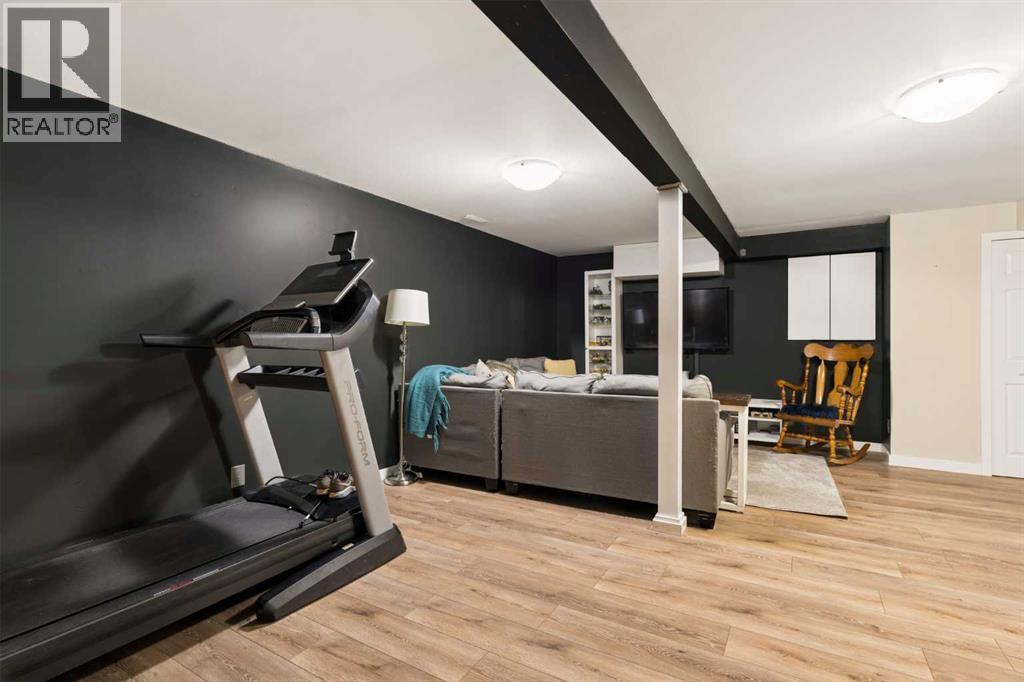 228 Midridge Crescent SE, Calgary, Alberta  T2X 1C6 - Photo 32 - A2347936
