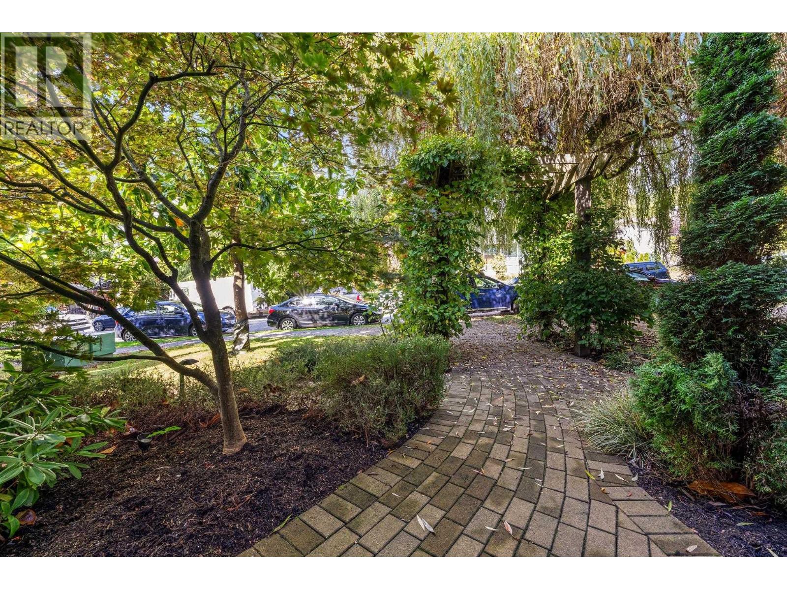 picture 1