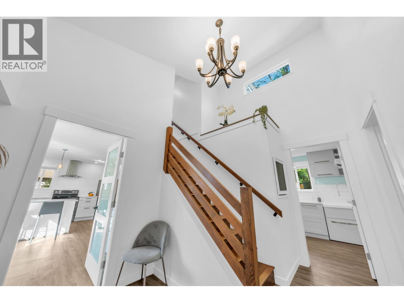 11591 Kingsbridge Drive, Richmond, British Columbia  V7A 4T1 - Photo 2 - R3170238