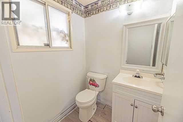 136 Castleridge Drive NE, Calgary, Alberta  T3J 1Y8 - Photo 13 - A2348671