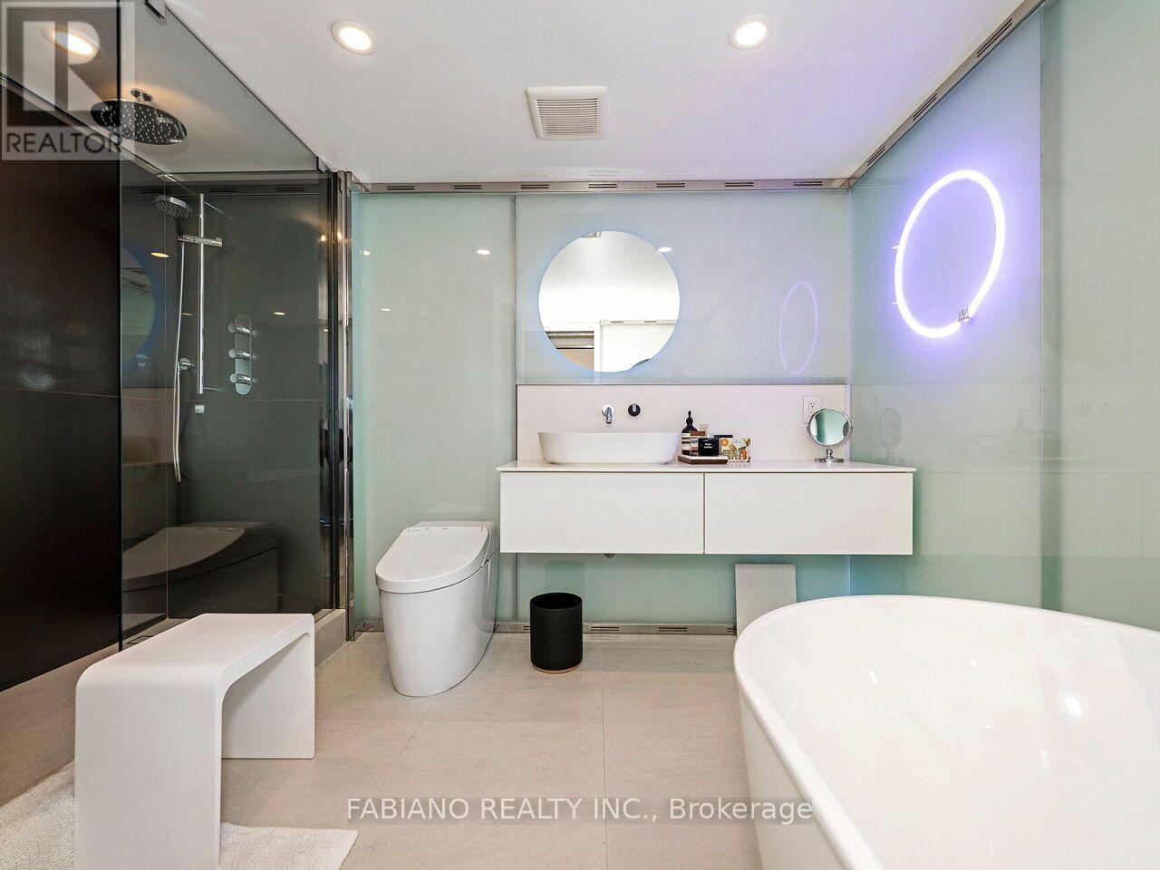 532 - 43 Hanna Avenue, Toronto, Ontario  M6K 1X1 - Photo 31 - C13837034