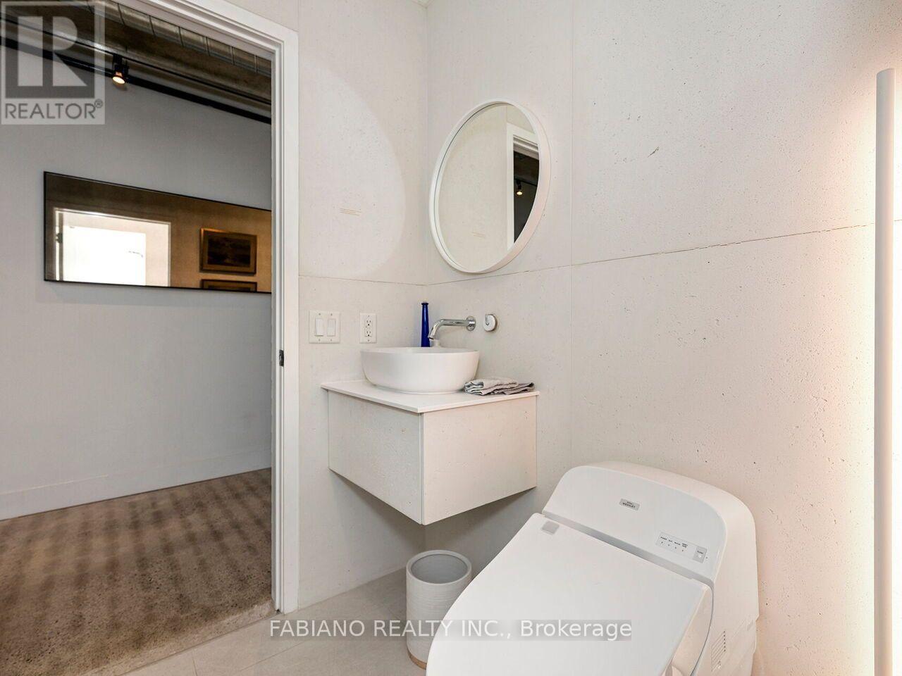 532 - 43 Hanna Avenue, Toronto, Ontario  M6K 1X1 - Photo 37 - C13837034