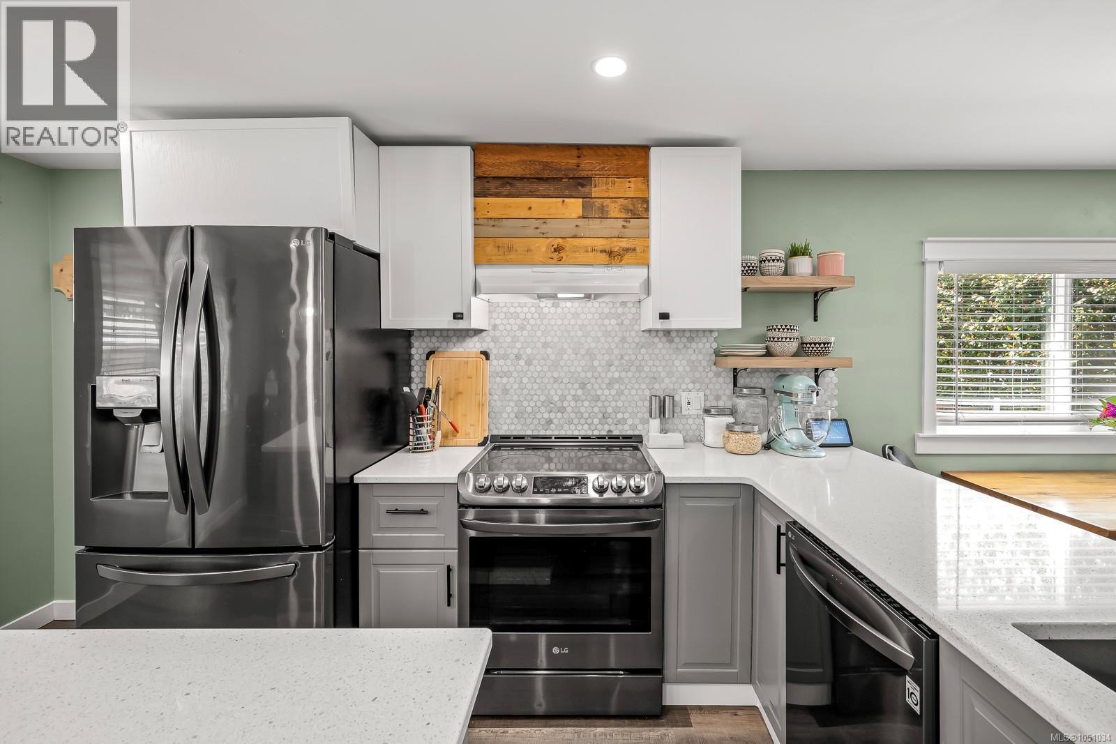 2102 Stadacona Dr, Comox, British Columbia  V9M 3P7 - Photo 19 - 1051034