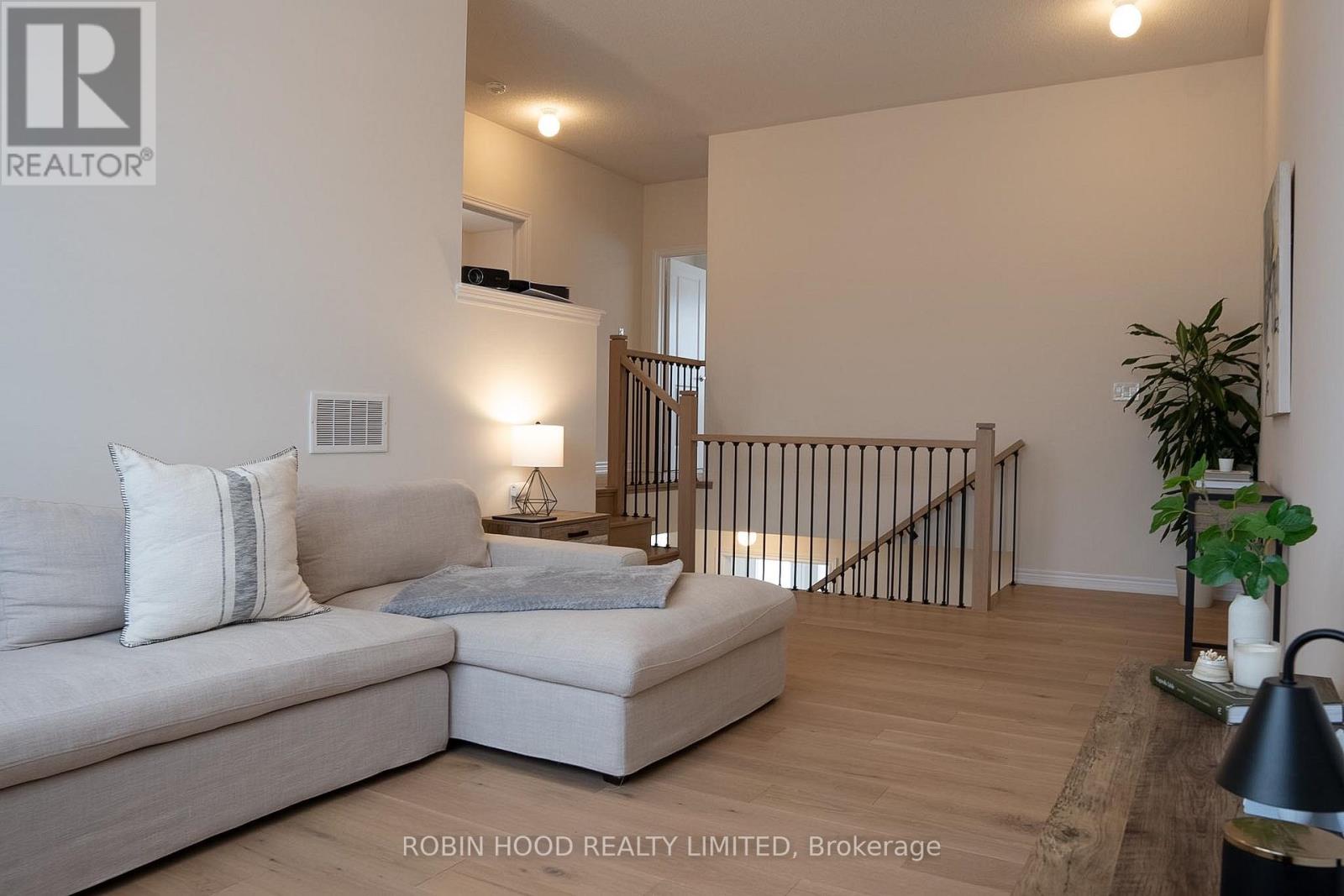 896 Apple Terrace, Milton, Ontario  L9E 2C5 - Photo 14 - W13750784