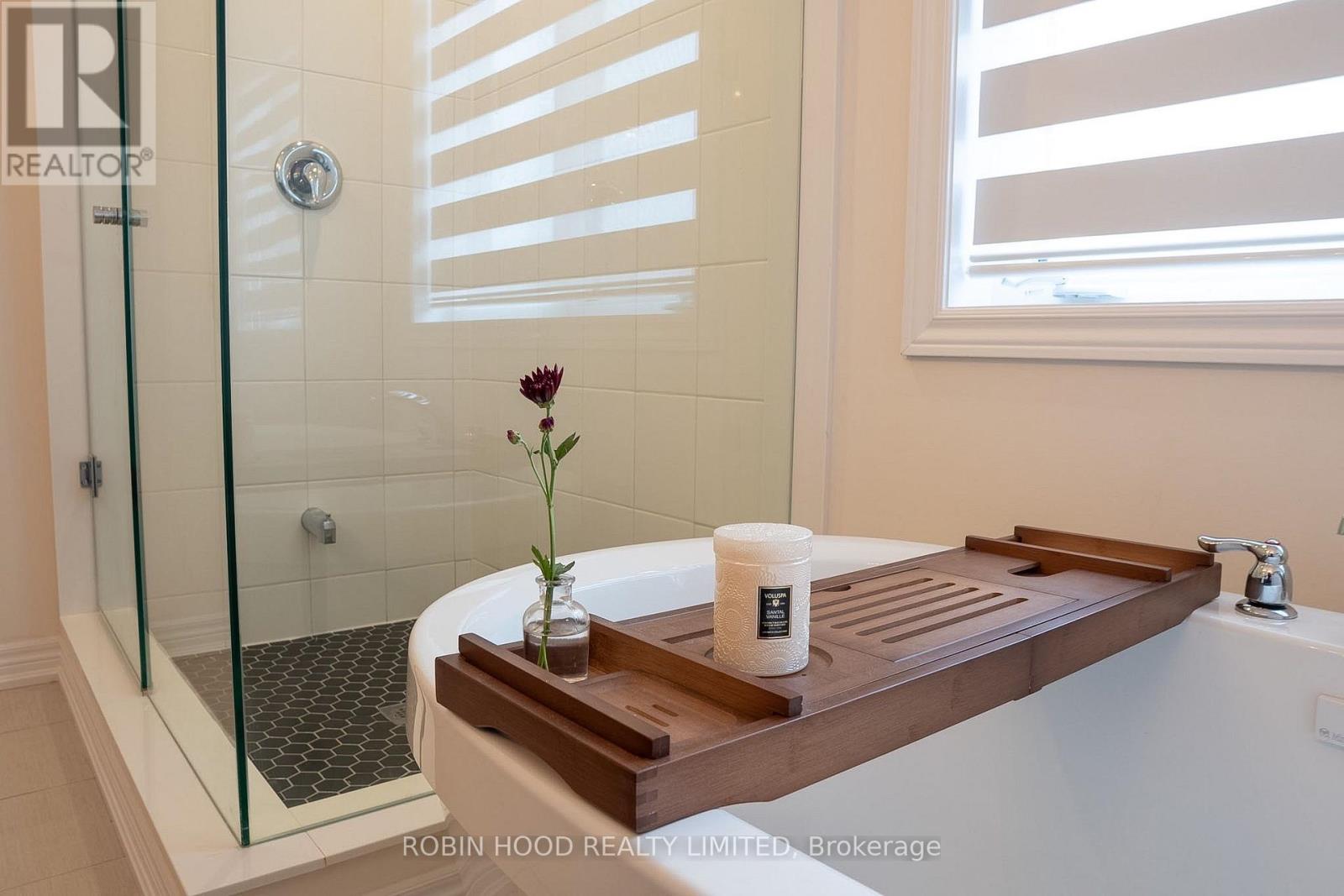 896 Apple Terrace, Milton, Ontario  L9E 2C5 - Photo 21 - W13750784