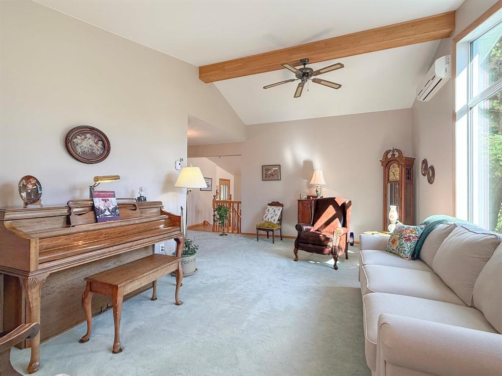 223 Sixth Street, Reston, Manitoba  R0M 1X0 - Photo 4 - 202624132