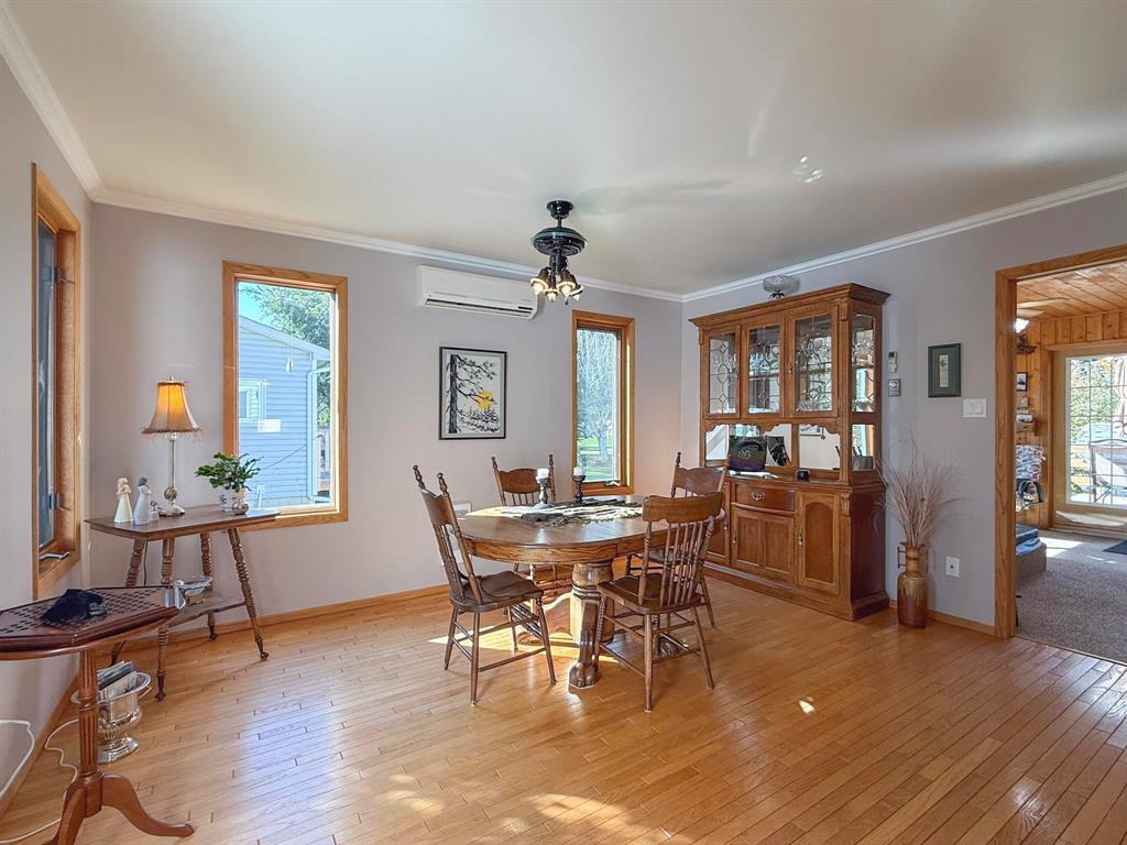 223 Sixth Street, Reston, Manitoba  R0M 1X0 - Photo 6 - 202624132