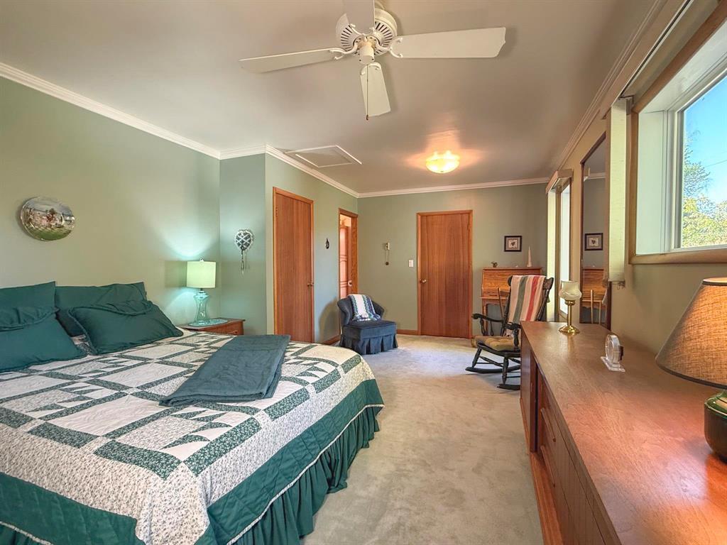 223 Sixth Street, Reston, Manitoba  R0M 1X0 - Photo 9 - 202624132