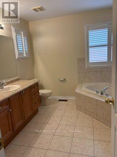 3219 Flagstone Drive, Mississauga, Ontario  L5M 7T8 - Photo 10 - W13823558