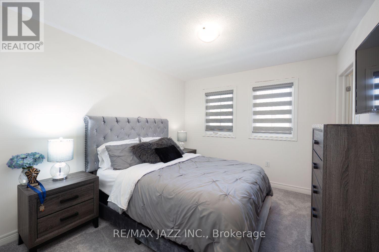 Upper - 131 Courtney Street, Clarington, Ontario  L1C 0B9 - Photo 14 - E13837160