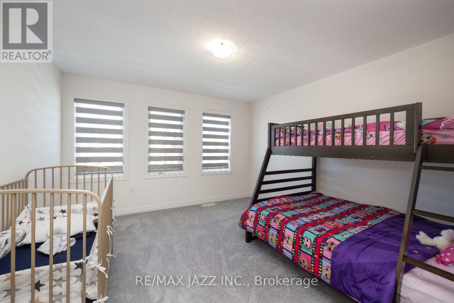 Upper - 131 Courtney Street, Clarington, Ontario  L1C 0B9 - Photo 17 - E13837160