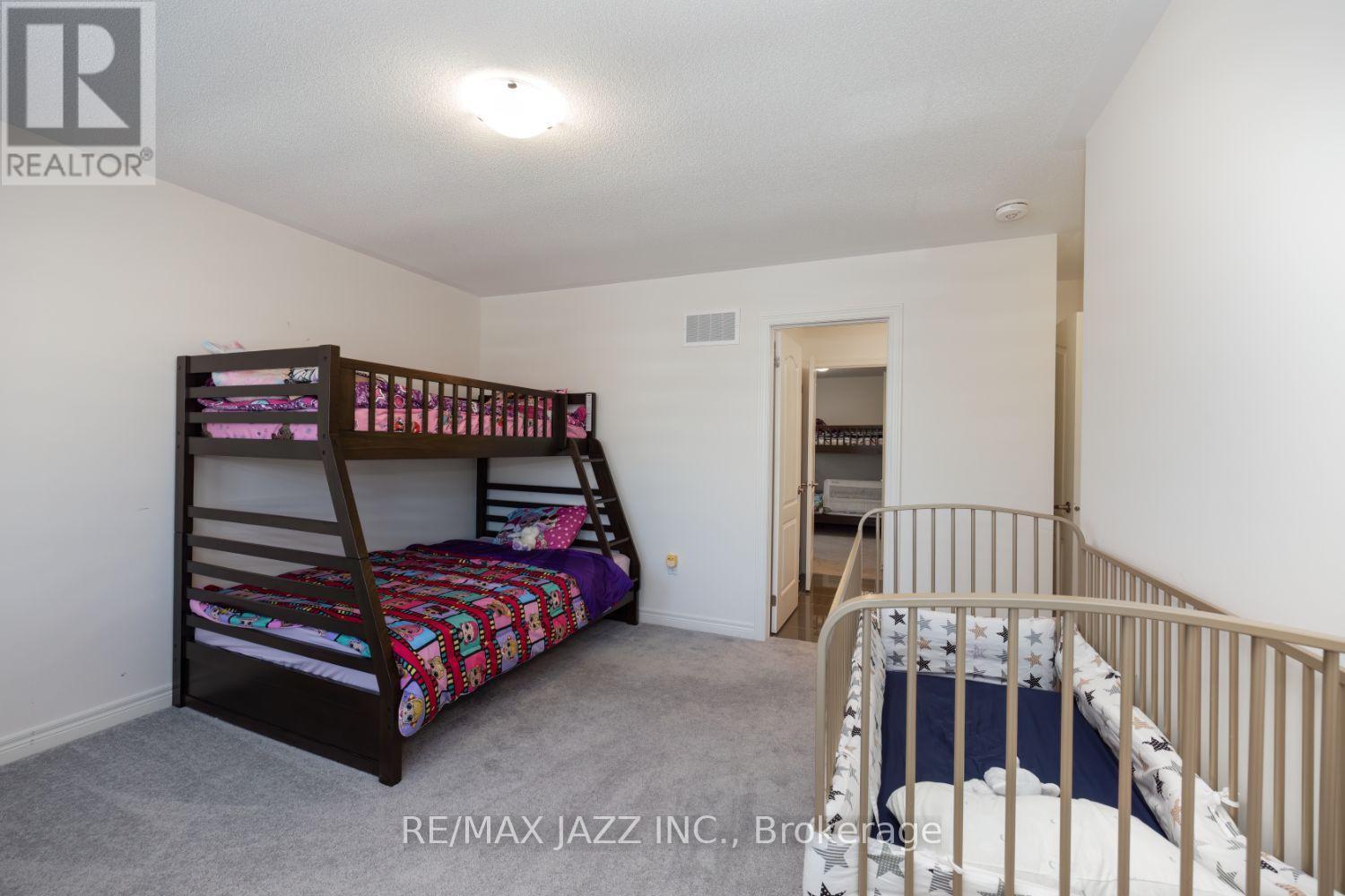 Upper - 131 Courtney Street, Clarington, Ontario  L1C 0B9 - Photo 18 - E13837160