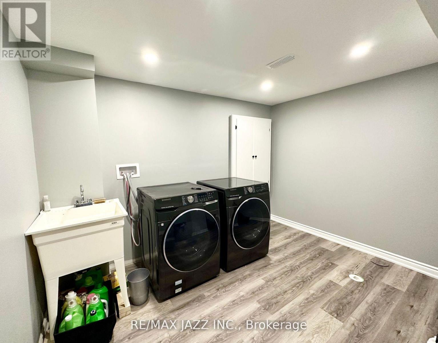 Upper - 131 Courtney Street, Clarington, Ontario  L1C 0B9 - Photo 25 - E13837160