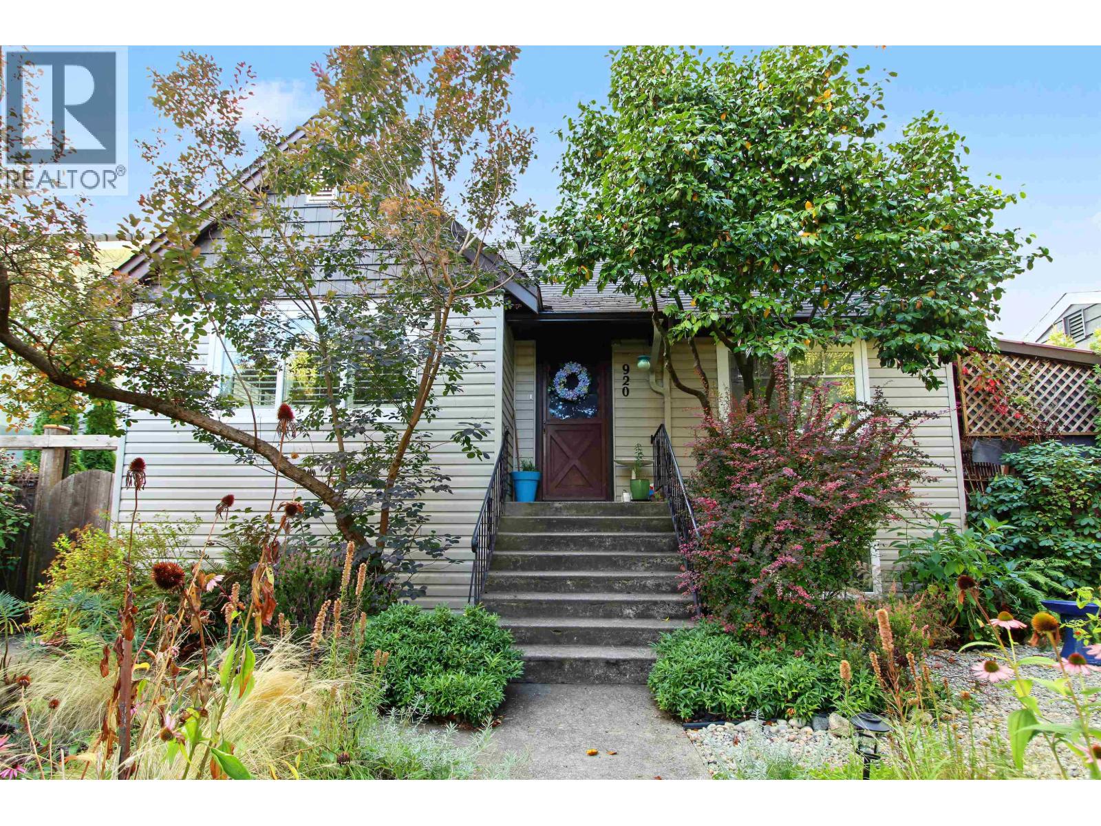 920 CHILLIWACK STREET, New Westminster, British Columbia