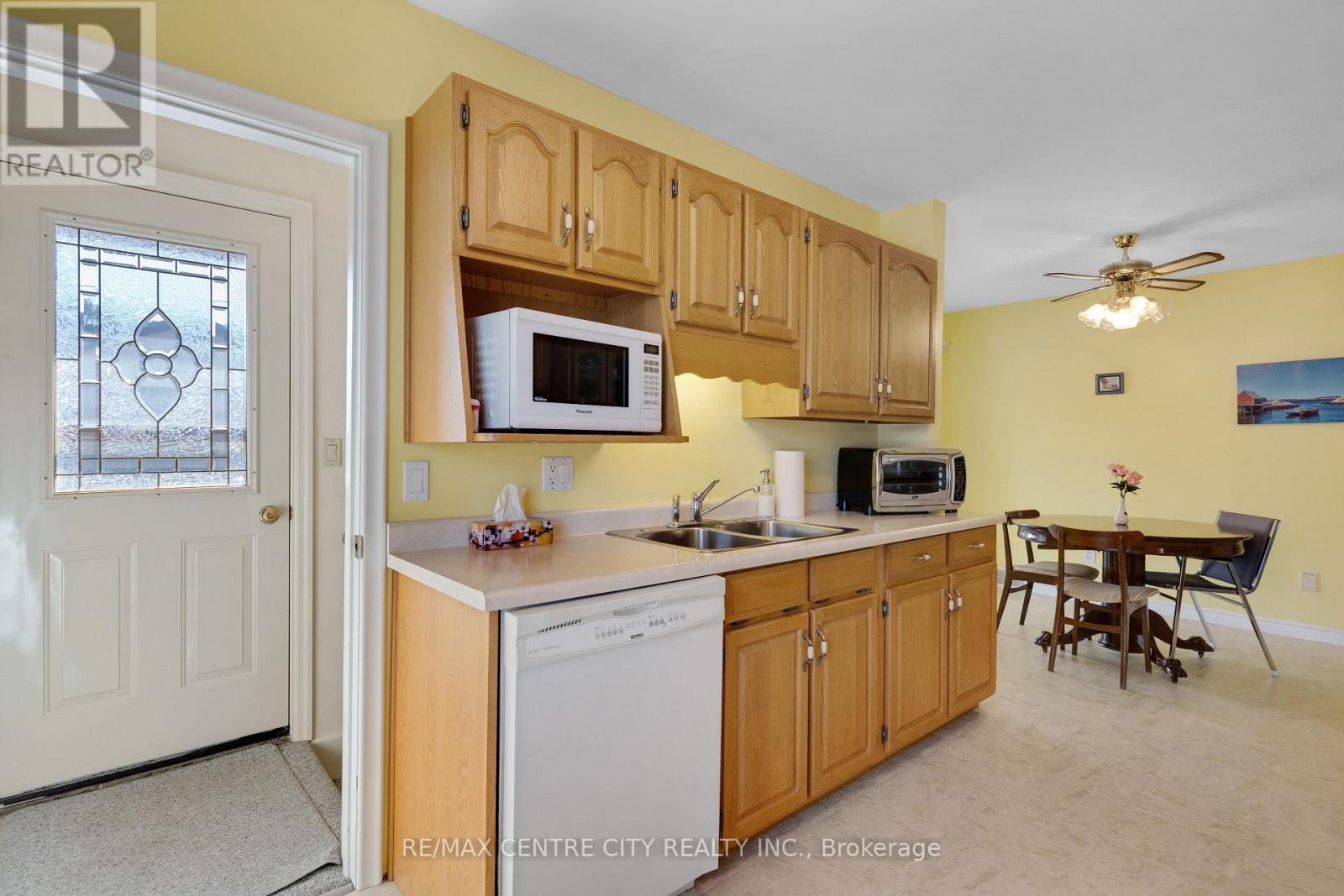 297 Wilson Avenue, Kitchener, Ontario  N2C 1G9 - Photo 10 - X13837208