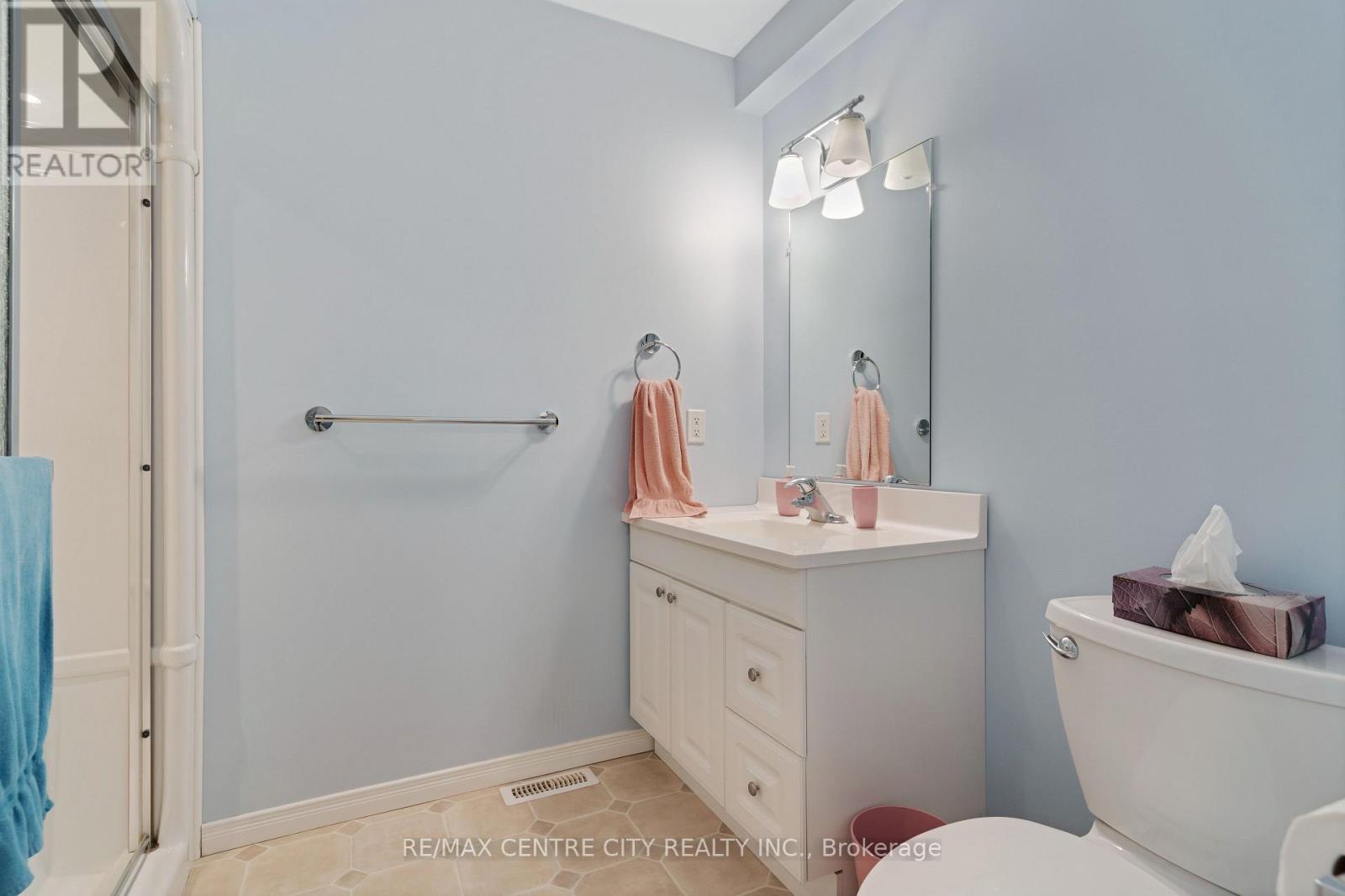297 Wilson Avenue, Kitchener, Ontario  N2C 1G9 - Photo 24 - X13837208