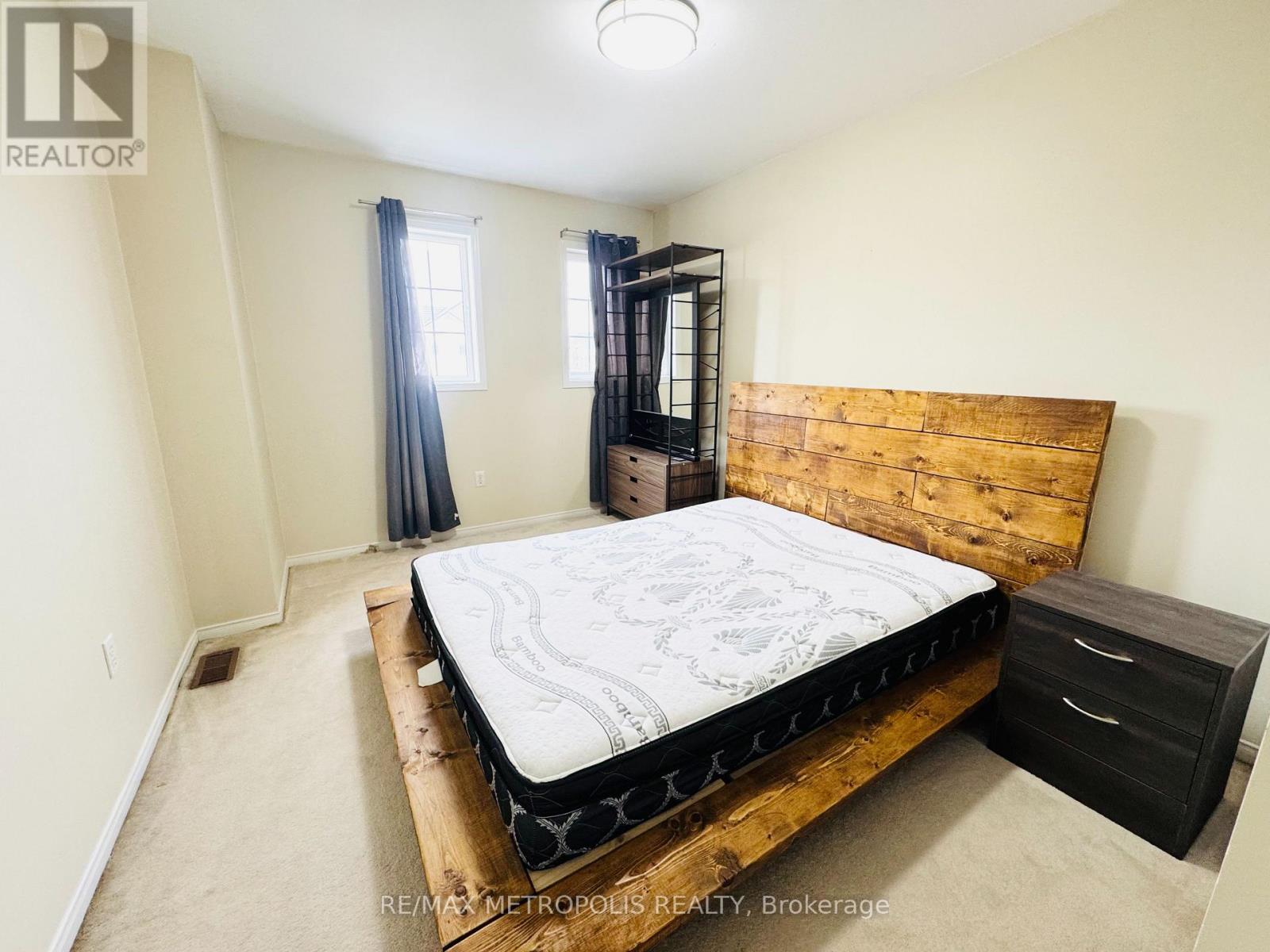 33 Palomino Place, Whitby, Ontario  L1R 2V5 - Photo 18 - E13837146