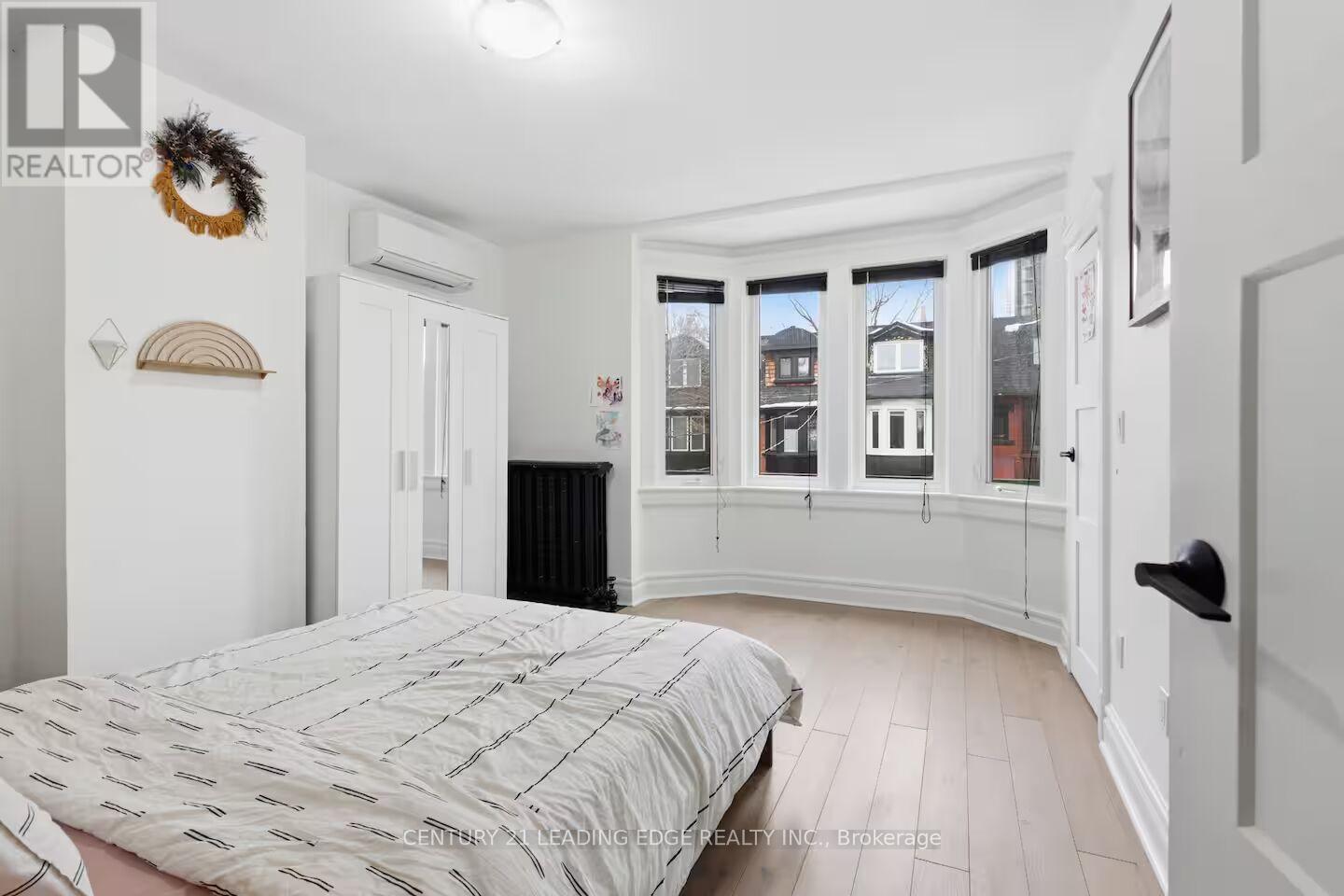 66 West Avenue, Toronto, Ontario  M4M 2L8 - Photo 21 - E13837200
