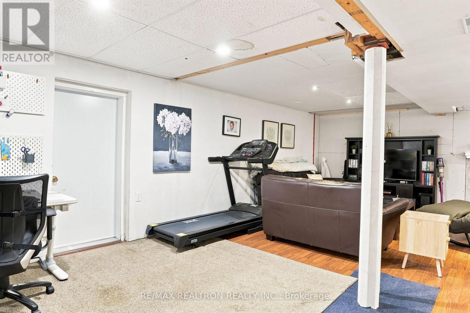 15 Park Road, Bradford West Gwillimbury, Ontario  L0G 1B0 - Photo 22 - N13837166