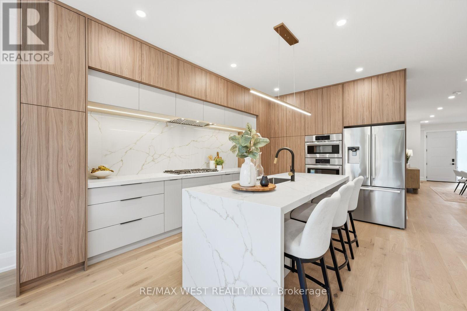 77 Alameda Avenue, Toronto, Ontario  M6C 3W4 - Photo 6 - C13836614