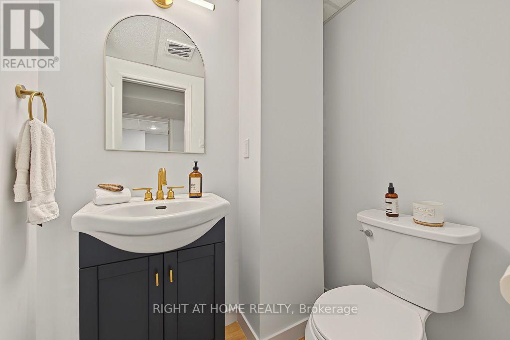 3829 Craighurst Avenue, Mississauga, Ontario  L5N 6T7 - Photo 29 - W13837170