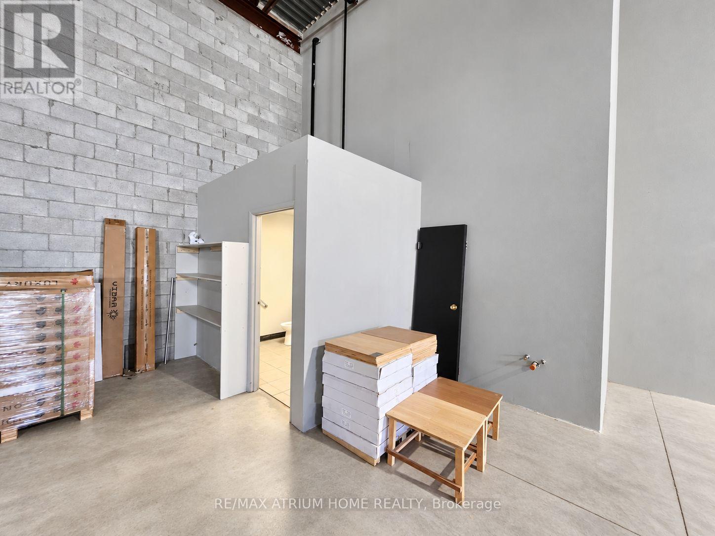 #a 6199 Danville Road N, Mississauga, Ontario  L5T 2H7 - Photo 8 - W13837198