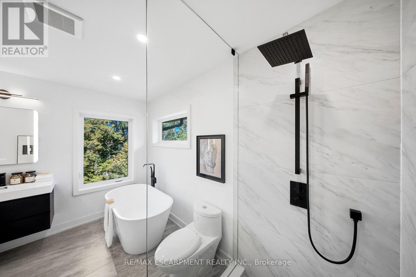 14 Kentroyal Drive, Toronto, Ontario  M9P 2M8 - Photo 28 - W13837210