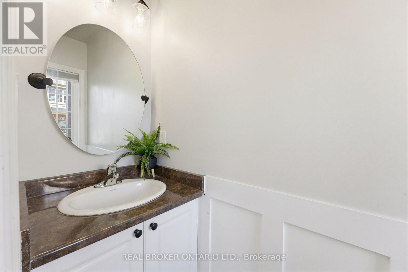 100 Chester Drive, Cambridge, Ontario  N1T 0C8 - Photo 5 - X13837164