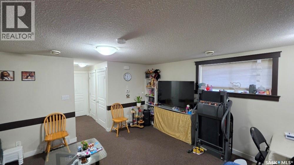 101 Halifax Street, Regina, Saskatchewan  S4R 1S6 - Photo 3 - SK049791
