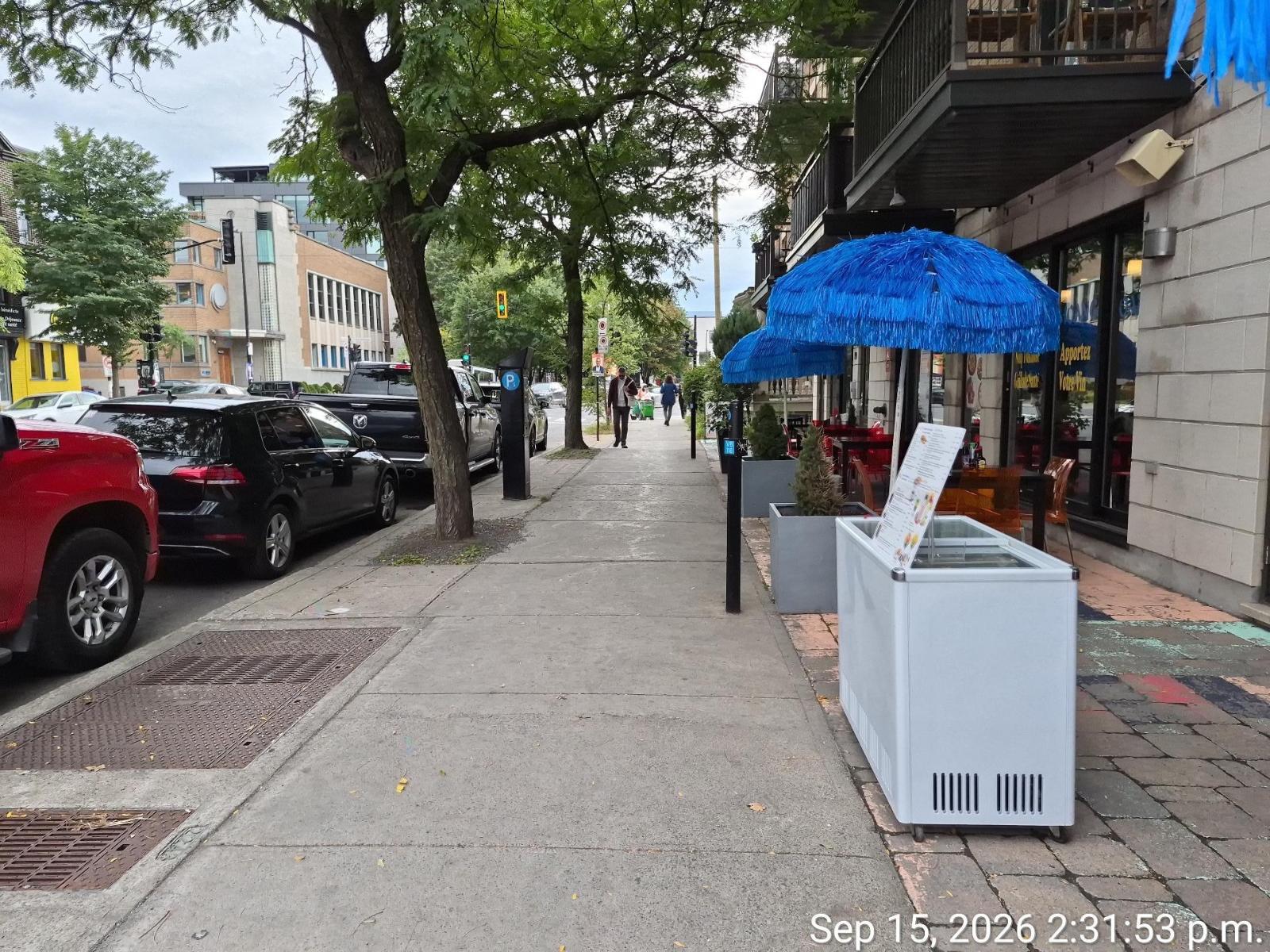 77-89 Rue Jean-Talon E. Montréal (Villeray/Saint-Michel/Parc-Extension) Quebec Canada H2R1S6 3